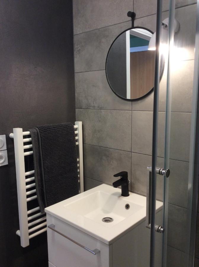 Les Obiones, Vue Laterale Mer, Fort Mahon Plage, Magnifique Studio Cabine 4P, Avec Balcon , Parking Prive Gratuit, Wifi, Classe 2 Etoiles, Exposition Plein Sud En Baie De Somme Bagian luar foto