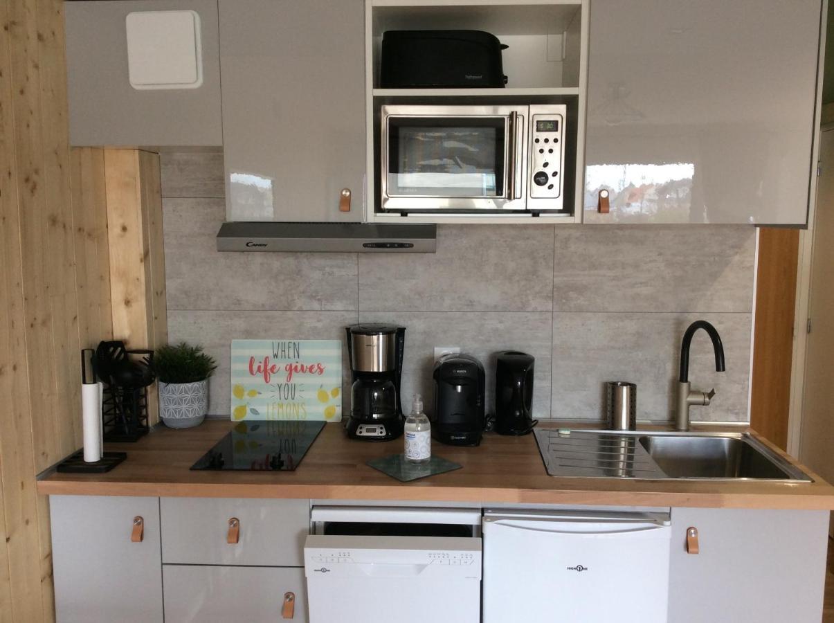 Les Obiones, Vue Laterale Mer, Fort Mahon Plage, Magnifique Studio Cabine 4P, Avec Balcon , Parking Prive Gratuit, Wifi, Classe 2 Etoiles, Exposition Plein Sud En Baie De Somme Bagian luar foto